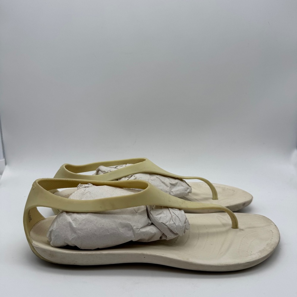 Crocs Sexi Flip Women 9 Cream Beige T-Strap Thong Sandal Minimalist Flat 11312‎